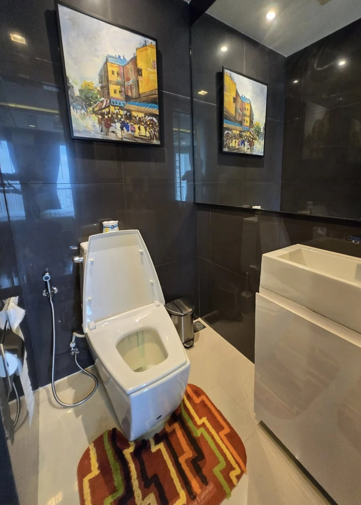 For sale, for rent, Rhythm Sathorn Condo, beautifully decorated room, well-built, 37th floor, river view, must book now.