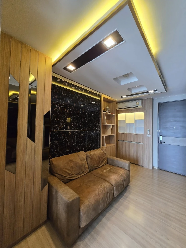For sale, for rent, Rhythm Sathorn Condo, beautifully decorated room, well-built, 37th floor, river view, must book now.