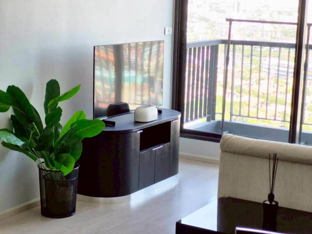 Sell for rent!! Condo Rhythm Sukhumvit 44/1, ready to move in room. With full facilities, book now!!