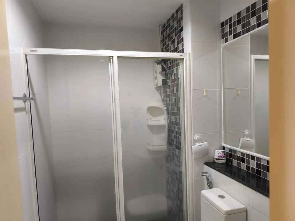 Condo for sale or rent, Regent Home 15, Chaengwattana, next to wallpaper, decorated, fully furnished, rent now