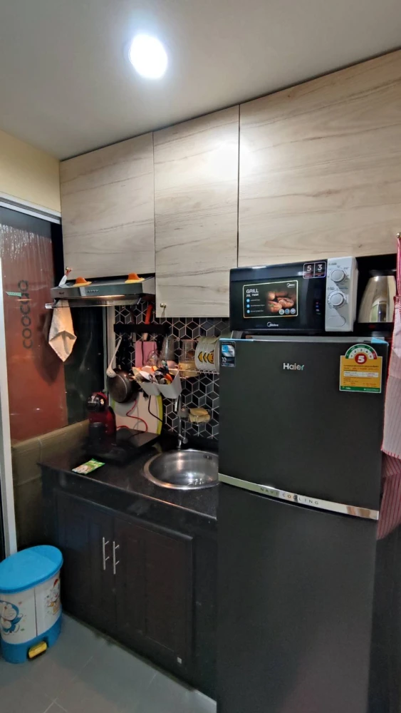 For rent!! Regent Home Sukhumvit 97/1 Condo. Beautiful, very livable unit. Fully furnished, ready to move in. Reserve now!!