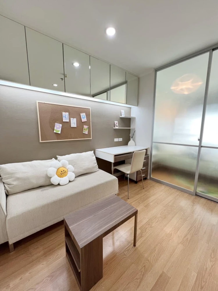For sale, for rent!! Lumpini Park Pinklao Condo, 14th floor, Building B, swimming pool and garden view. Don't miss it, book now!!