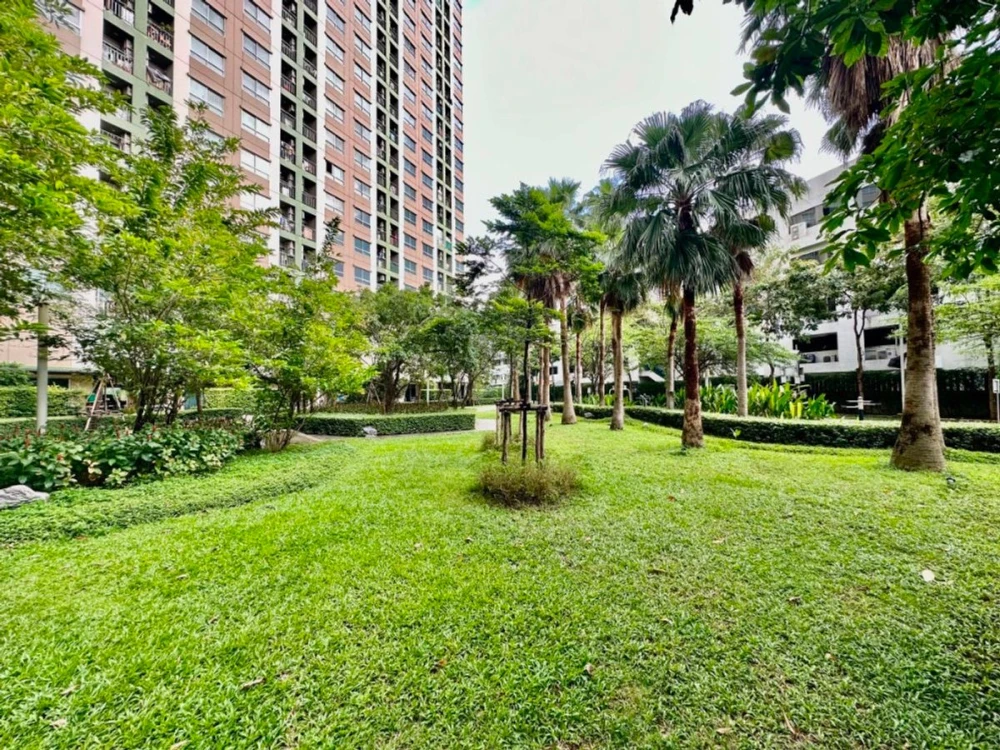 For sale, for rent!! Lumpini Park Condo, Rama 9-Ratchada, 23rd floor, beautiful view, fully furnished, ready to move in immediately, don't miss it!!