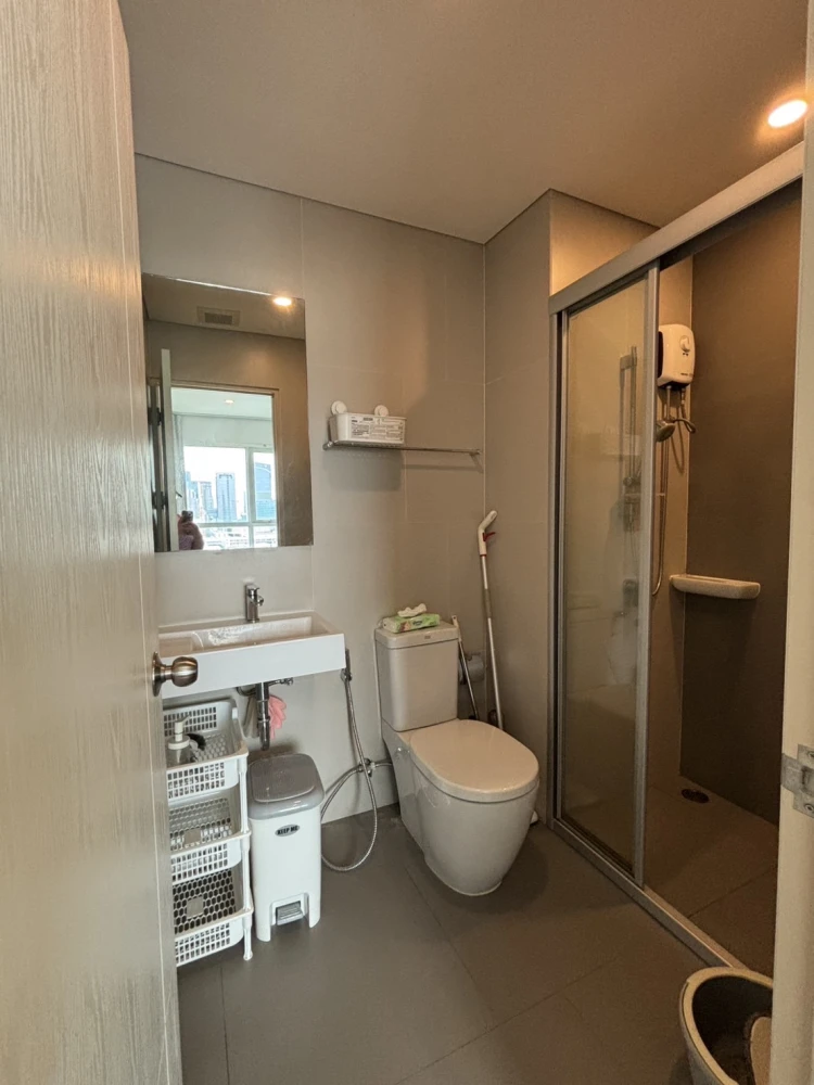 For sale, for rent!! Condo Lumpini Park Vibhavadi-Chatuchak, 19th floor, fully furnished, bring your bags and move in, don't miss out!!