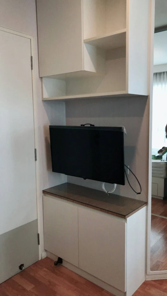 For sale, for rent!! Lumpini Place Condo Rama 4-Ratchadaphisek, location in the heart of the city, convenient travel, near BTS Ekkamai!!