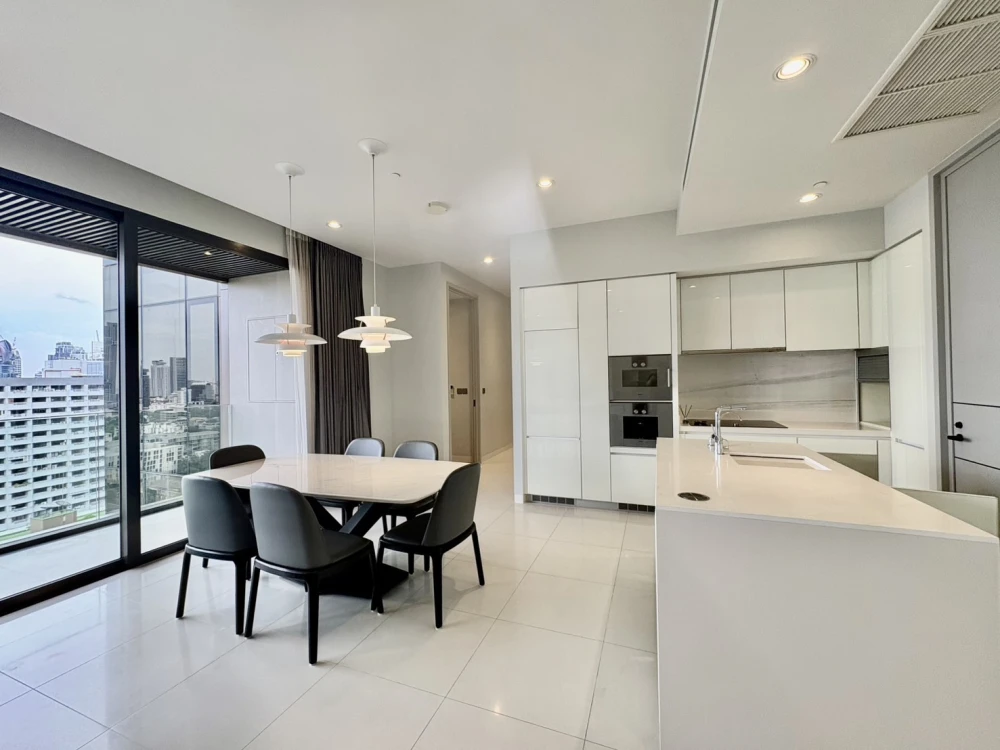 Condo for sale, Vittorio Sukhumvit 39, garden view, fully furnished, hurry to book now!!