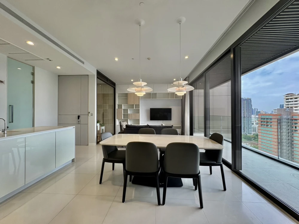 Condo for sale, Vittorio Sukhumvit 39, garden view, fully furnished, hurry to book now!!