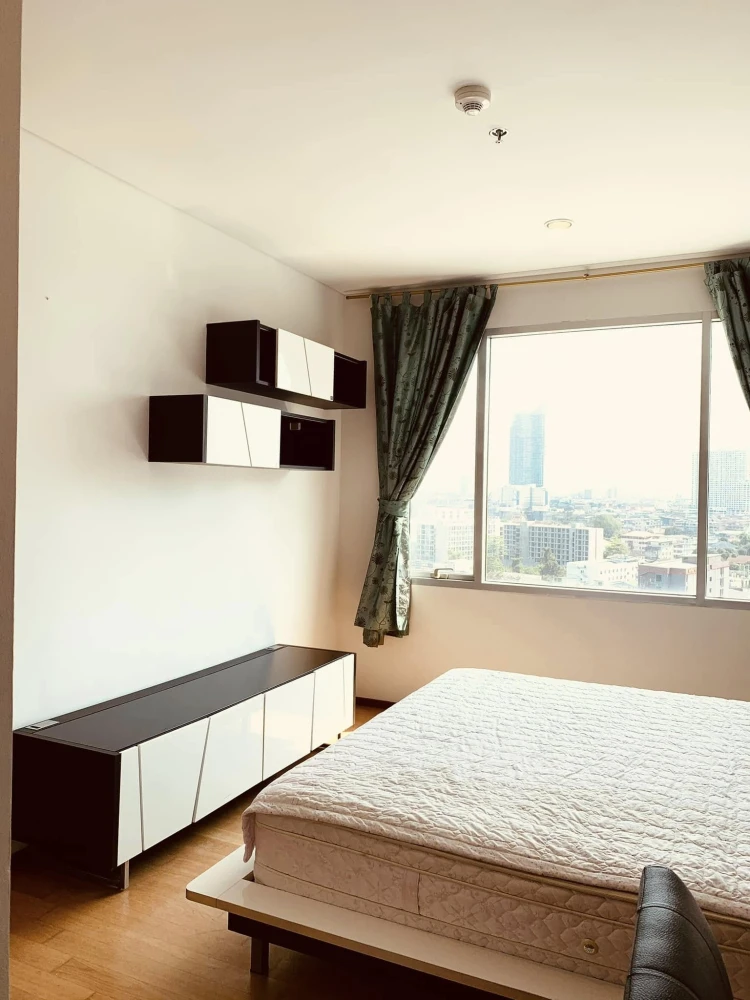 For sale, for rent!! Condo Villa Sathorn, 12th floor, BTS view, beautiful room, good location, convenient transportation, don't miss it!!