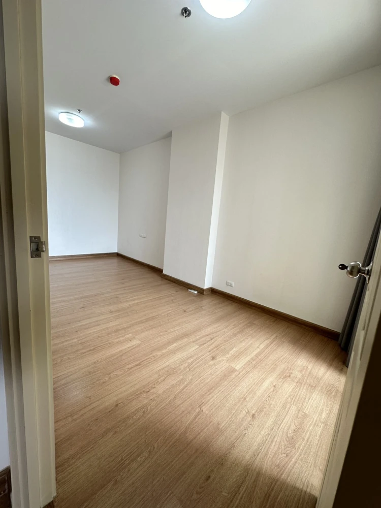For sale, for rent!! Supalai Veranda Ratchaphruek Condo, selling empty room, 26th floor, with balcony, good price, don't miss it!!
