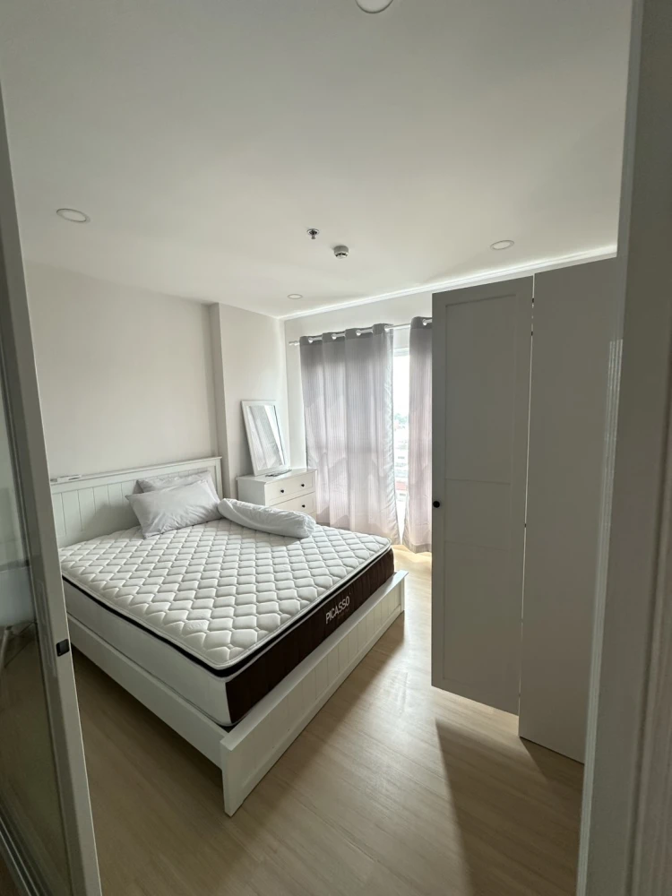 Condo for sale, rent, Supalai Veranda Ramkhamhaeng, room divided into private areas, comfortable sofa to sit on, don't wait.