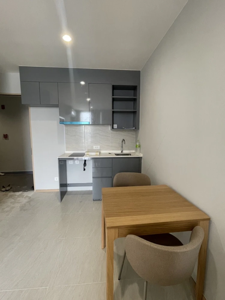 For sale or rent!! Condo Skyrise Avenue Sukhumvit 64, 18th floor, Building E, fully furnished and equipped, ready to move in! Reserve now!!
