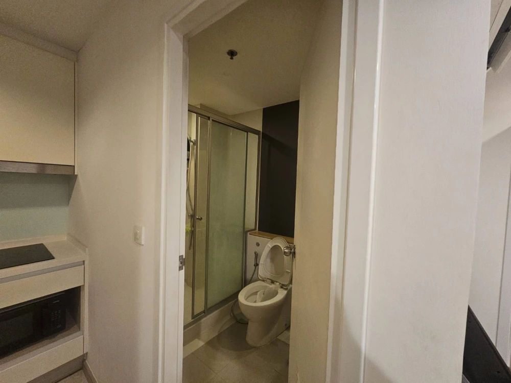 Condo for sale, rent, Skyline Rattanathibet, high floor, east facing, fully furnished, don't wait.