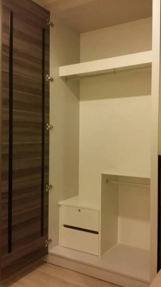 For sale, for rent!! Centric Ratchada-Huai Khwang Condo, 1st floor, fully furnished, convenient transportation, near the BTS, don't miss it!!