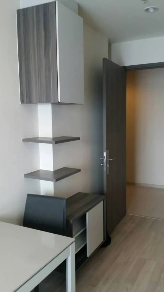 For sale, for rent!! Centric Ratchada-Huai Khwang Condo, 1st floor, fully furnished, convenient transportation, near the BTS, don't miss it!!