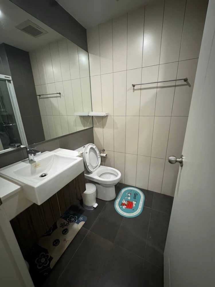 For Sale/Rent!! Centric Ratchada-Huai Khwang Condo, 14th floor, great view, fully equipped, ready to move in! Reserve now!!