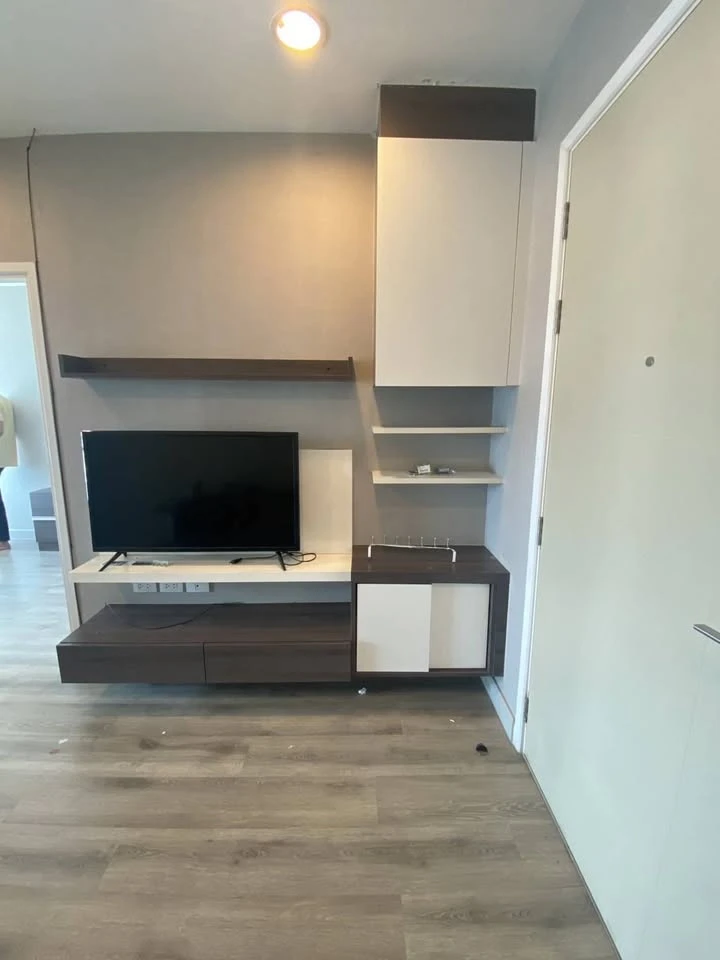 Condo for rent or sale, Centric Sathorn-St. Louis, 14th floor, near BTS, convenient to travel, ready to move in, you will regret it..