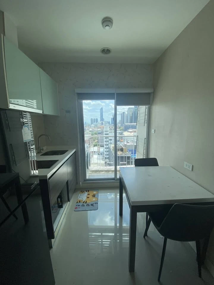 Condo for rent or sale, Centric Sathorn-St. Louis, 14th floor, near BTS, convenient to travel, ready to move in, you will regret it..