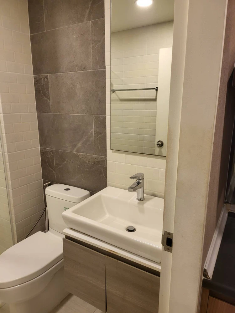 Condo for sale, rent, The Cube Loft Nuanchan, fully furnished room. Fully built-in furniture. Book now.
