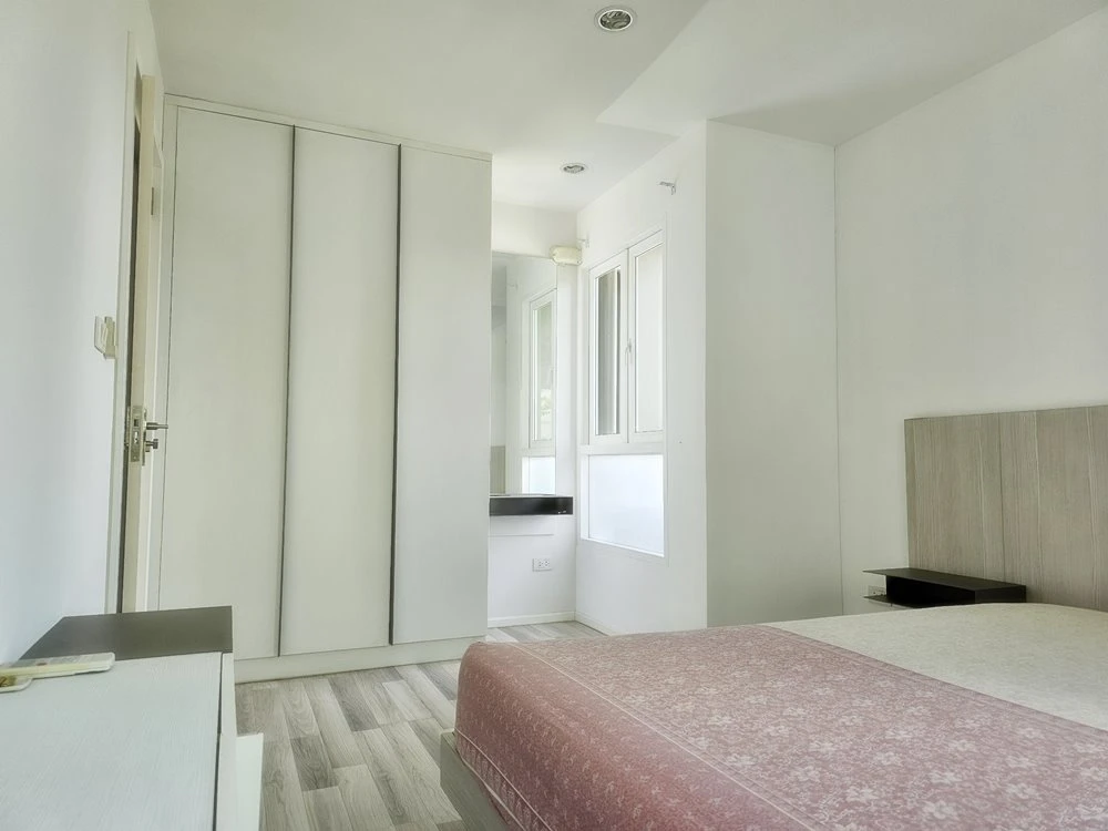 For sale, for rent!! Condo The Key Chaloem Phrakiat Rama 9, 4th floor, beautiful room, spacious, ready to move in, don't miss it!!