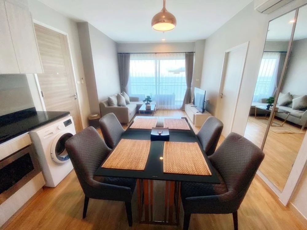 For sale, for rent!! Condo The Sea Sriracha, corner room, sea view and swimming pool, good price, ready to move in, hurry up and book now!!