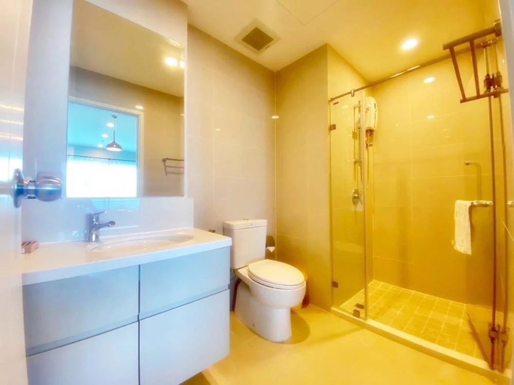 For sale, for rent!! Condo The Sea Sriracha, corner room, sea view and swimming pool, good price, ready to move in, hurry up and book now!!