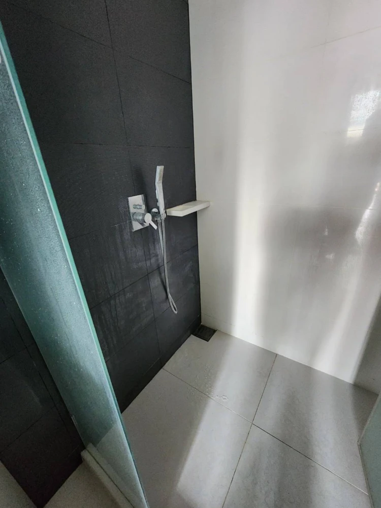 Condo for sale, rent, The Room, BTS Wongwian Yai, convenient transportation, good location, hurry to book!!!