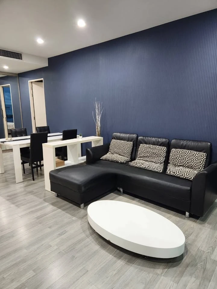 Condo for sale, rent, The Room, BTS Wongwian Yai, fully furnished, plus a cute price, don't miss it!! Hurry up to reserve now!
