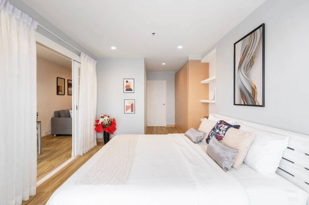For sale, for rent!! Condo The Waterford Diamond Sukhumvit 30/1, 44th floor, river view and Benjakitti Park, ready to move in, hurry up and book now!!