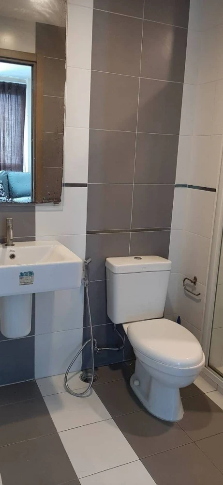 For Sale/Rent!! Condo The Base Sukhumvit 77, 15th floor, Building B, swimming pool view, fully furnished, ready to move in! Reserve now!!