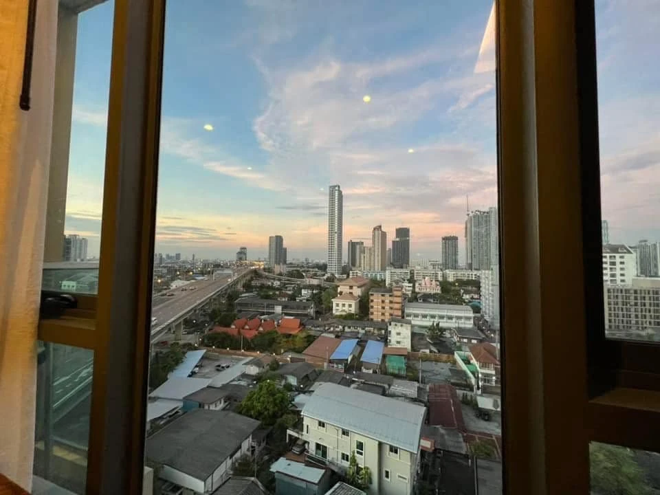 For sale, for rent!! Condo Mayfair Place Sukhumvit 50, 10th floor, fully furnished, convenient transportation, don't wait, book now!!