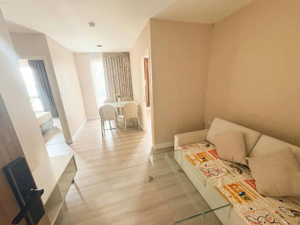 For sale, for rent!! Condo Metro Luxe Kaset, 6th floor, Building A, luxury condo, prime location, next to BTS Kasetsart University, don't miss it!!