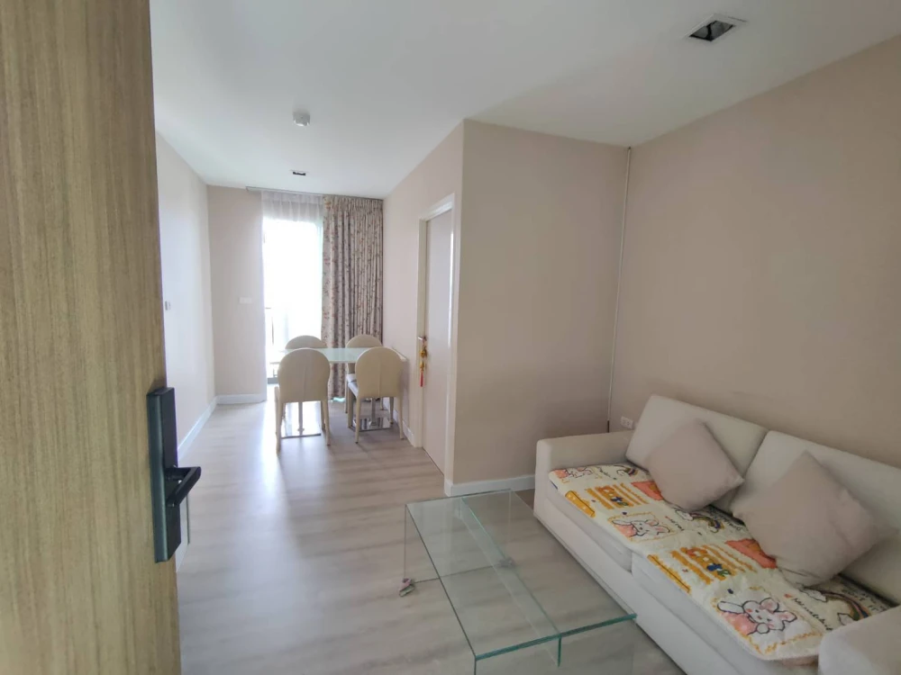 For sale, for rent!! Condo Metro Luxe Kaset, 6th floor, Building A, luxury condo, prime location, next to BTS Kasetsart University, don't miss it!!