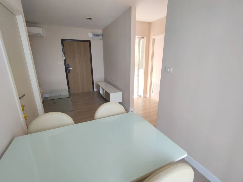 For sale, for rent!! Condo Metro Luxe Kaset, 6th floor, Building A, luxury condo, prime location, next to BTS Kasetsart University, don't miss it!!