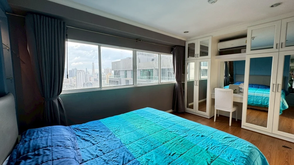 For sale, for rent!! Condo Grand Park View Asoke, 30th floor, corner room, fully furnished, complete common area, don't miss it!!