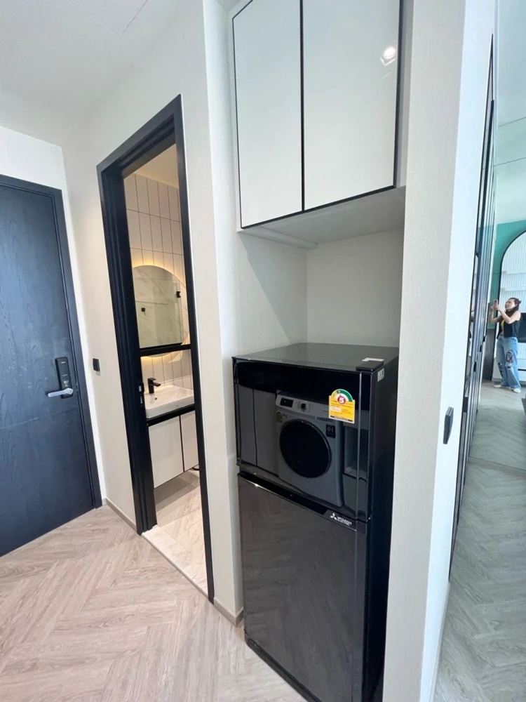 For sale, for rent!! Condo Chapter Charoen Nakhon-Riverside, studio room, 28th floor, fully furnished, great location, don't miss it!!