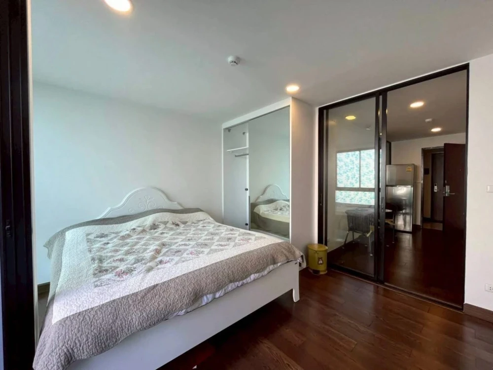 For sale, for rent!! Condo Bangkok Feliz Sathorn-Taksin, ready to move in, complete furniture, electrical appliances, hurry to book now!!