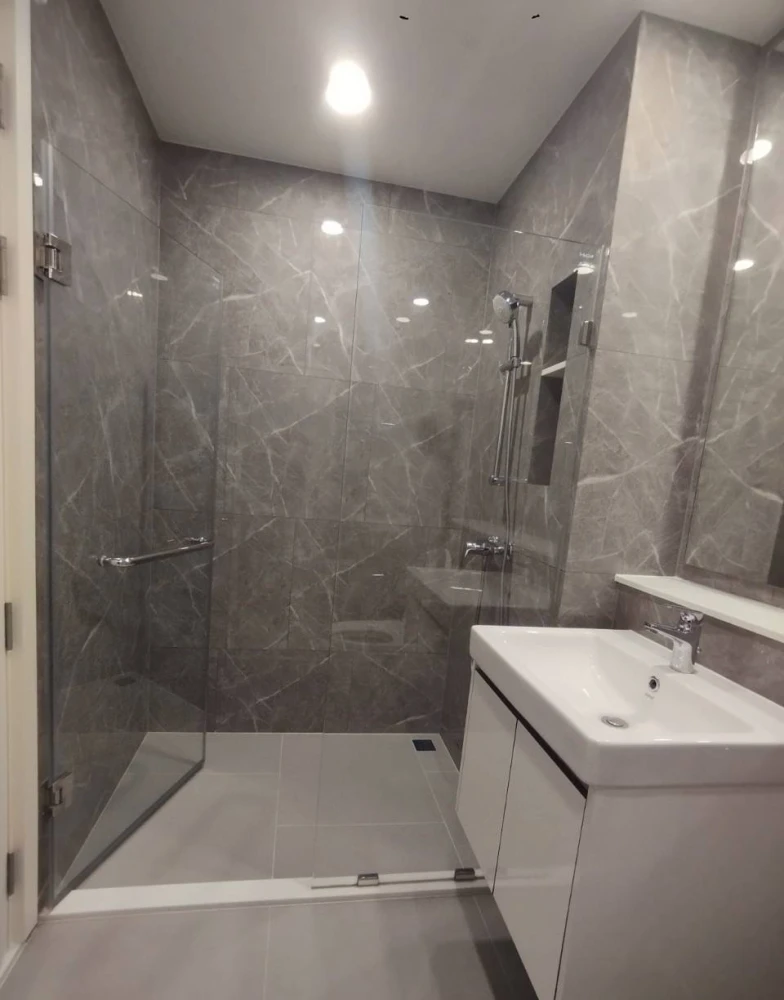 For sale, for rent!! Condo Massarin Ratchayothin, 27th floor, fully furnished, ready to move in, don't miss it!!