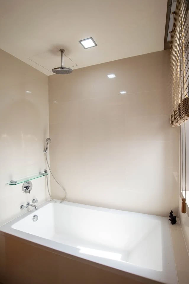 Condo for rent or sale, Ashton Morph, 38 nice beds, decorated rooms, ready to move in. Book now.
