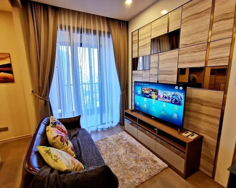 For sale, for rent!! Condo Ashton Asoke, 28th floor, east view, beautiful room, fully furnished, ready to move in, don't miss it!!