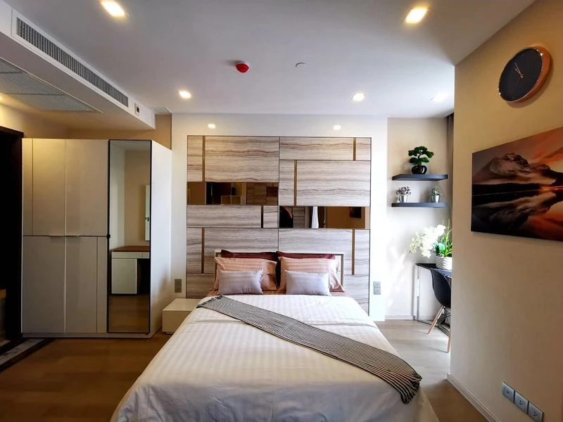 For sale, for rent!! Condo Ashton Asoke, 28th floor, east view, beautiful room, fully furnished, ready to move in, don't miss it!!