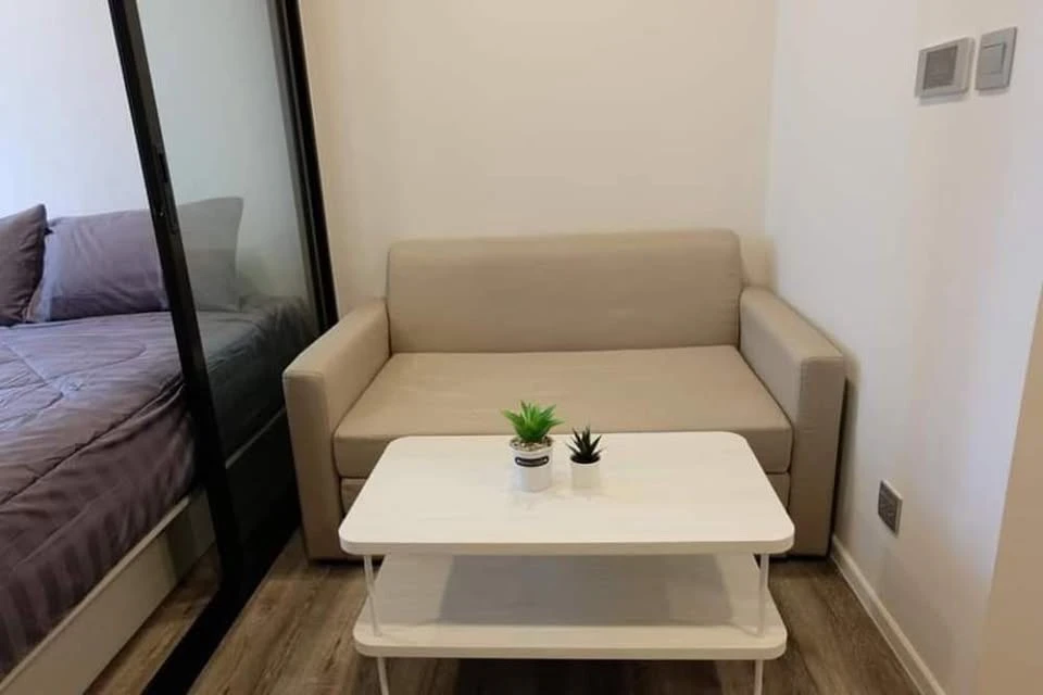 Condo for rent or sale, Atmoz Chaengwattana, partitioned room, city view, fully furnished, just come and move in.