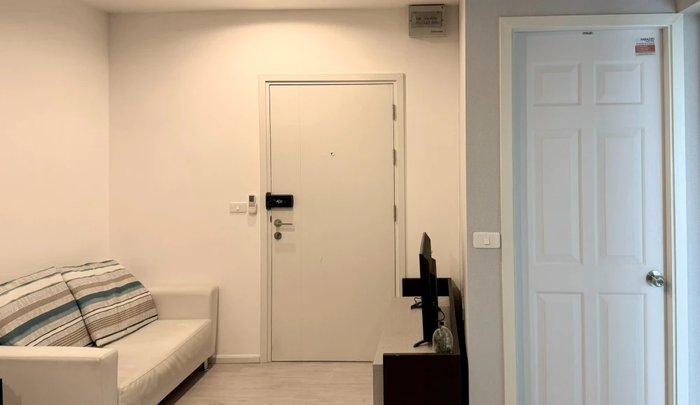 For sale, for rent!! Condo Aspire Sathorn-Tha Phra, fully furnished, good price, ready to move in, hurry and book now!!
