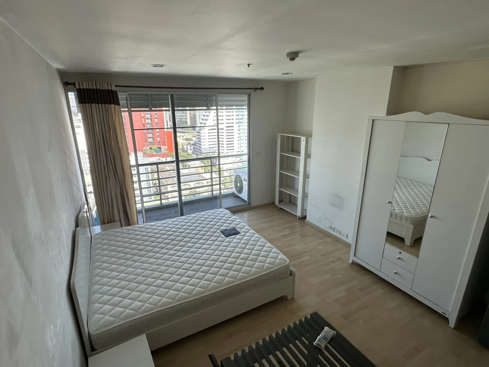 Sell, rent, Noble Light Condo, fully furnished, ready to move in, can't reserve anymore !!