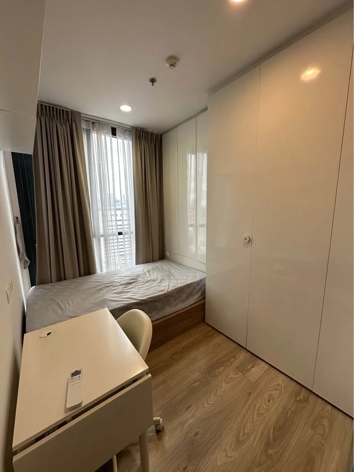 Oka House Sukhumvit 36, high floor room, good view, no building block, plus full furniture, pleasant location, suitable for investment. Hurry and make a reservation. images
