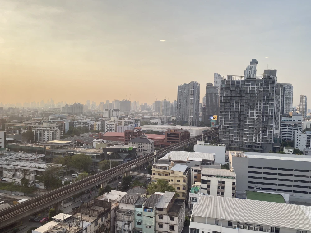 Condo for sale, rent, Siamese Sukhumvit 87, Duplex room, ready to move in. Fully furnished as shown in the picture. Reserve now.