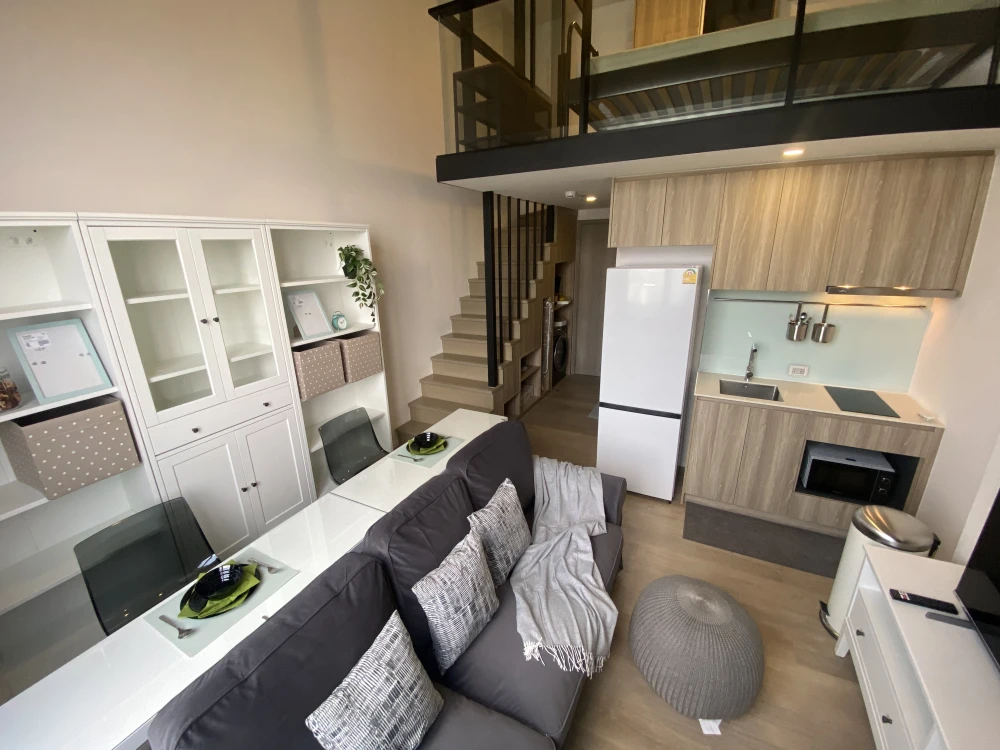 Condo for sale, rent, Siamese Sukhumvit 87, Duplex room, ready to move in. Fully furnished as shown in the picture. Reserve now.