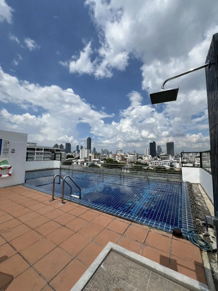 Condo for sale or rent, Tidy Thonglor, corner room with privacy. facing south with fully furnished