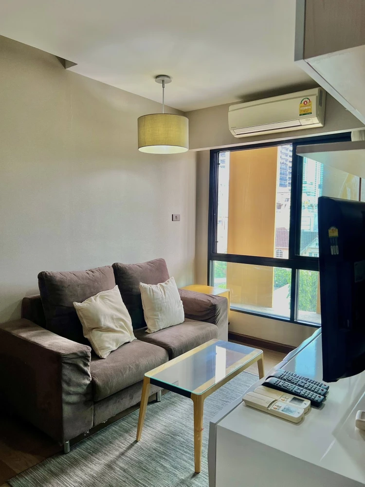 Condo for sale or rent, Tidy Thonglor, corner room with privacy. facing south with fully furnished