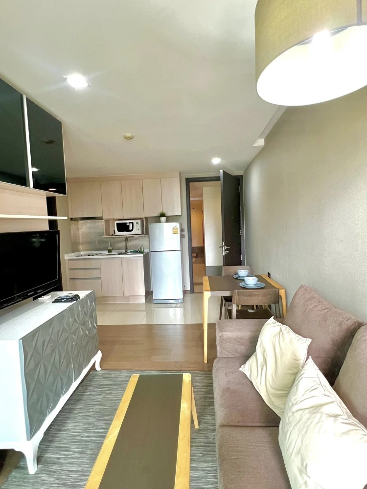 Condo for sale or rent, Tidy Thonglor, corner room with privacy. facing south with fully furnished