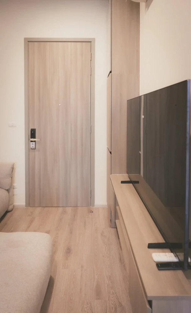 For Sale/Rent!! Knightsbridge Prime Ratchayothin Condo, 1st floor, fully furnished, ready to move in! Reserve now!!
